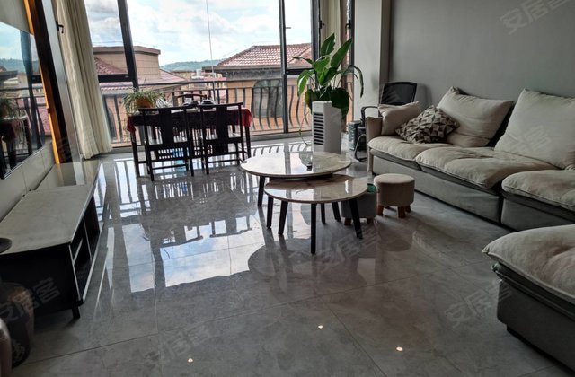 亚澜湾二期3室2厅130㎡68万二手房图片