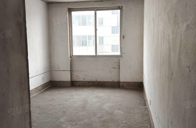 质监小区3室2厅148㎡52.6万二手房图片