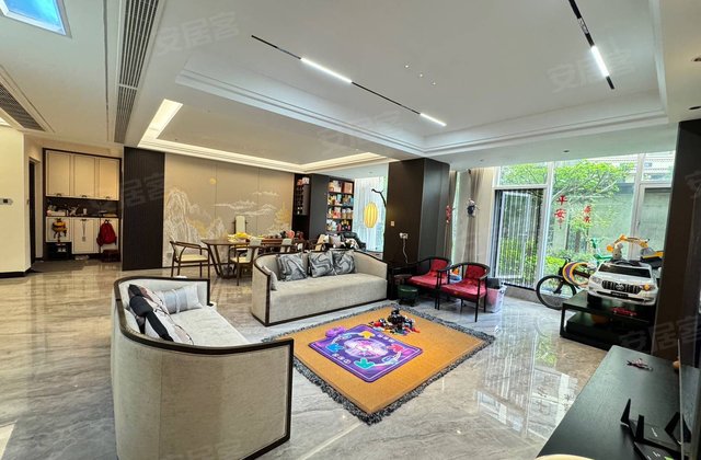 拓丰美泉尊府4室2厅173㎡99万二手房图片