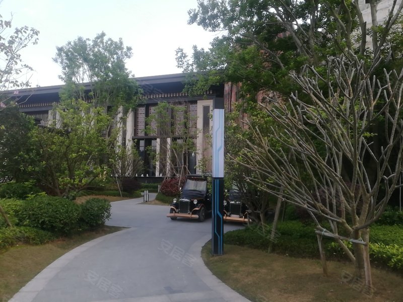 聚龙小镇陶然居