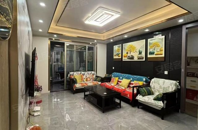 皇室名著3室2厅124㎡59.8万二手房图片