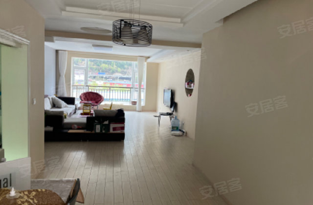 自然资源局家属院3室2厅136㎡110万二手房图片