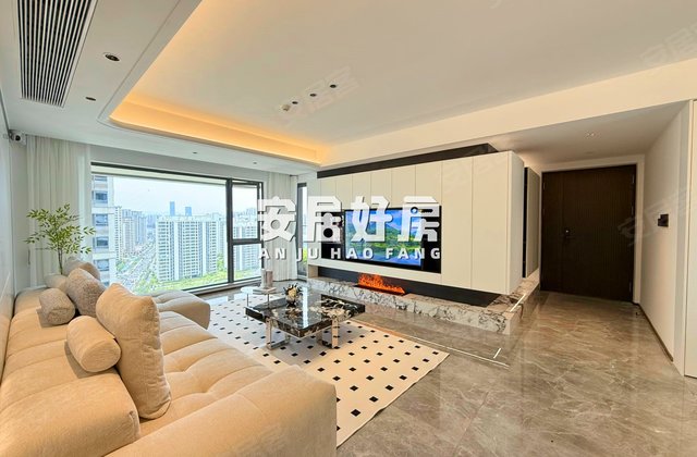 保利国贸天琴湖4室2厅143㎡350万二手房图片