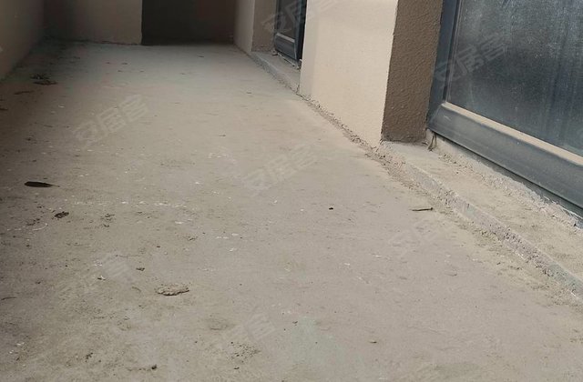 金鹏学府3室2厅117㎡63万二手房图片