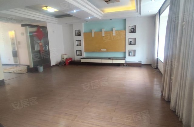 长岭新村7室3厅180㎡40.8万二手房图片