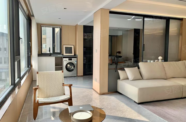 门户壹号山河院子4室2厅140.1㎡42万二手房图片