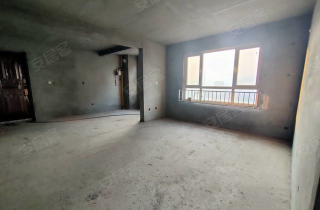 万隆清水湾3室2厅126㎡55万二手房图片