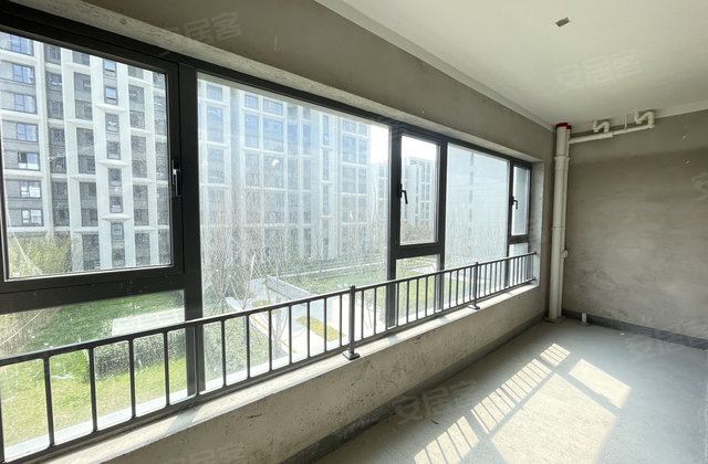 宜龙滨江上品3室2厅110㎡61.8万二手房图片