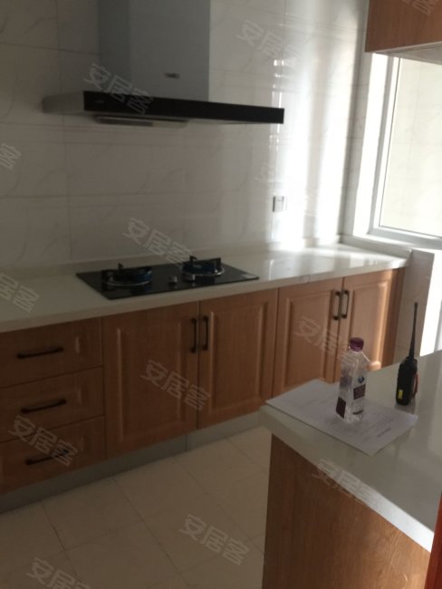 滨湖城 3室2厅2卫