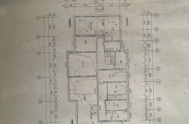 艾孜卡小区4室2厅178.66㎡51万二手房图片