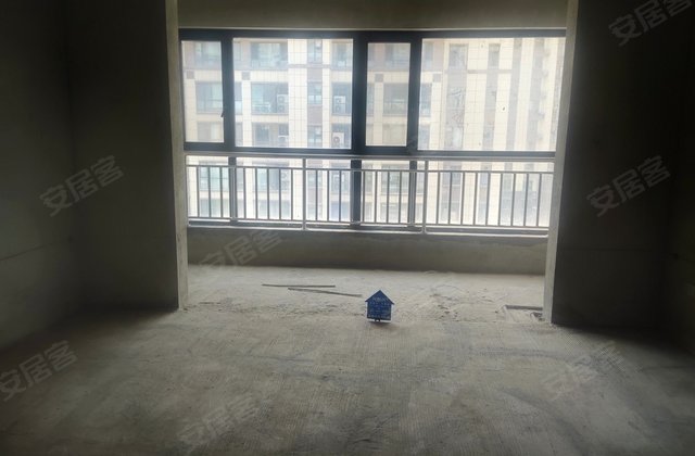 龙湖壹号幸福城4室2厅178㎡220万二手房图片