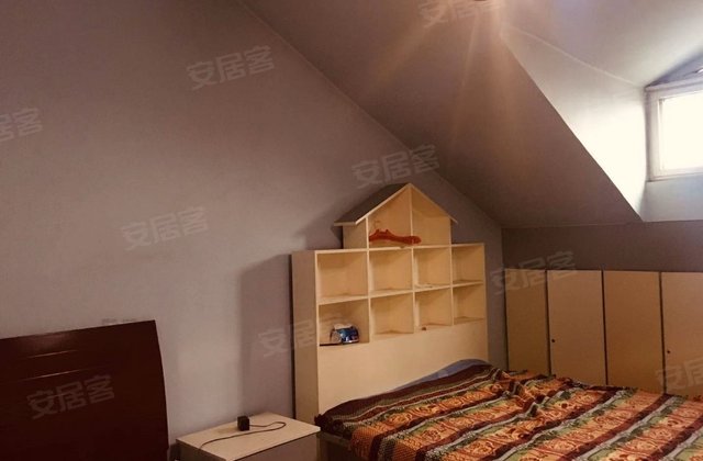 潞安欣新苑小区3室3厅160㎡28.6万二手房图片