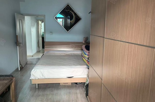 泡崖五区2室1厅82.38㎡68万二手房图片