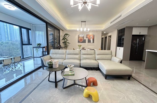 人居锦城峰荟荟澜阁4室2厅169.88㎡538万二手房图片