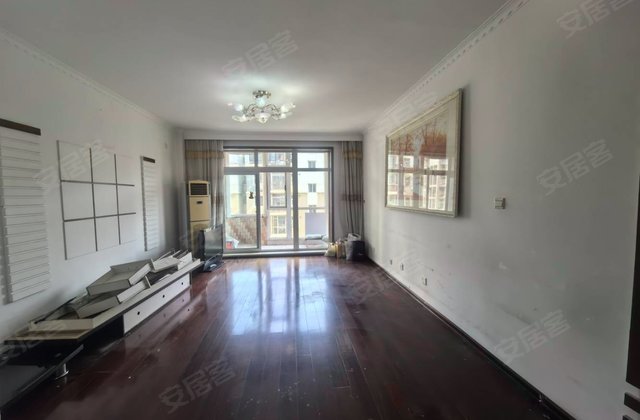 星加坡花园2室2厅104.56㎡138万二手房图片