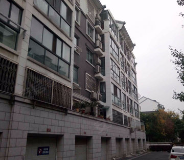 市区 洋房别墅小区 鼎盛花园 环境附近on1 配套齐全交通好