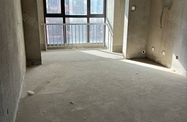 翡翠岛3室2厅122㎡78万二手房图片