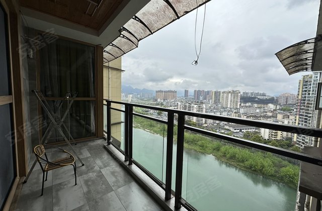 水印郦都3室2厅132㎡63.6万二手房图片