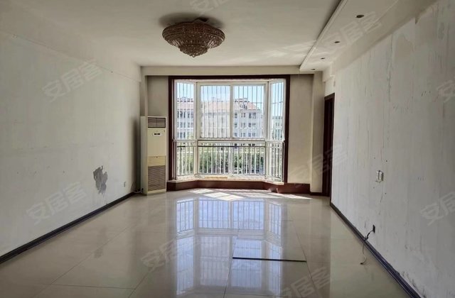 龙腾花园3室2厅140㎡66万二手房图片