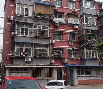 新上 三环里 玉泉营郑王坟141号院正规2室1厅 看房方便