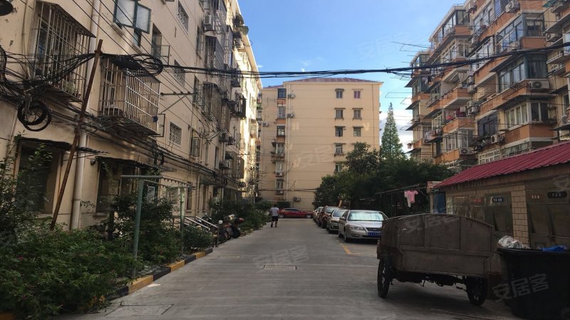 梅花园(曹杨五村)