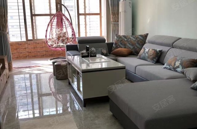 泓和旺角3室2厅128㎡65万二手房图片