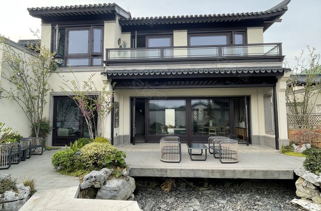 银润蓝城天使小镇别墅