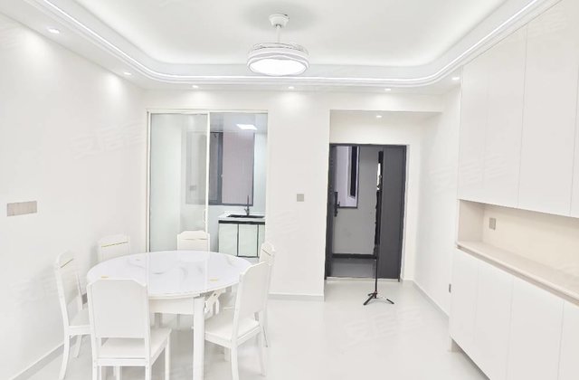 东海华府3室2厅111㎡49.8万二手房图片