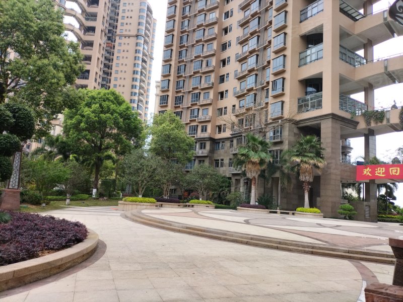 聚龙小镇陶然居