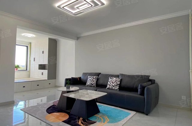 哲一建小区2室1厅76.1㎡46万二手房图片