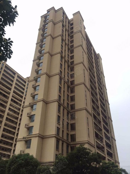 宝华北岸郡庭(公寓住宅) 