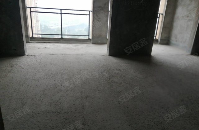 壹号公馆3室2厅97㎡37万二手房图片