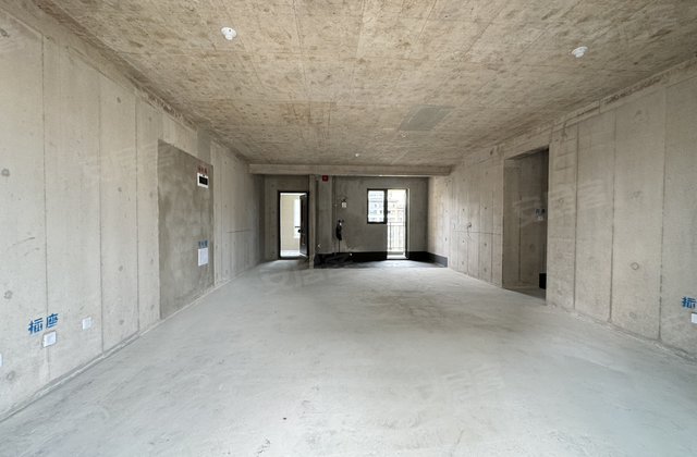 青华海park3室2厅137㎡52.6万二手房图片