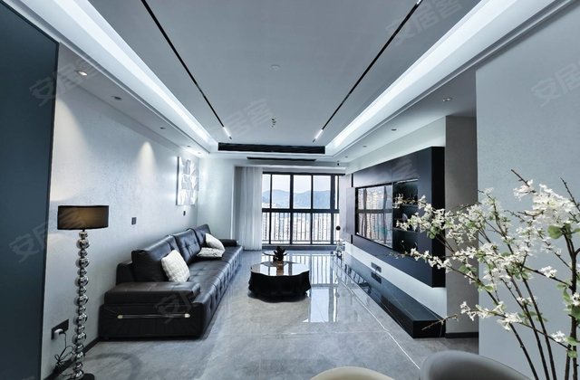 聚信国际3室2厅112㎡56万二手房图片