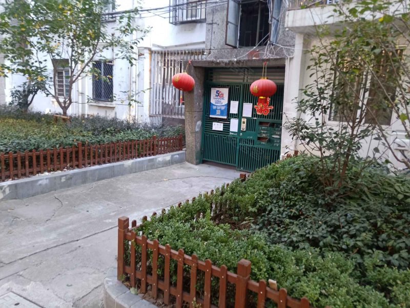 南桥路621-677号小区 