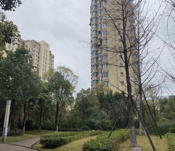 御翠豪庭
