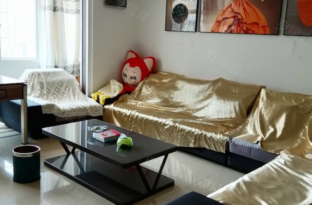 金桔苑3室2厅138.52㎡105万二手房图片