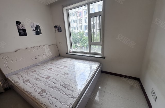 海银帝景2室2厅66㎡15.5万二手房图片