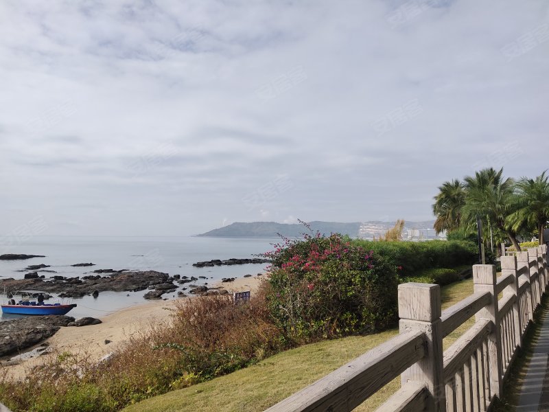碧桂园十里银滩爱琴海
