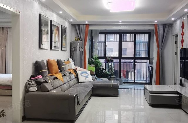 西城公馆3室2厅109.67㎡62万二手房图片