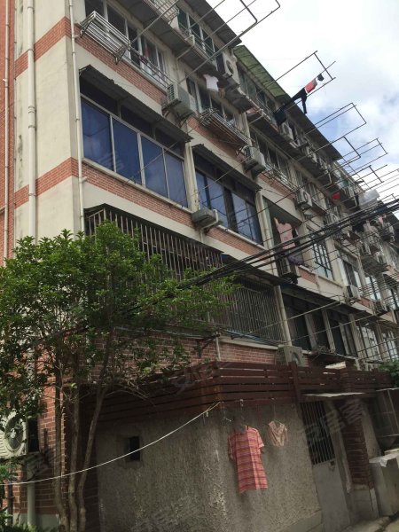 历城路13-49号(单)小区 