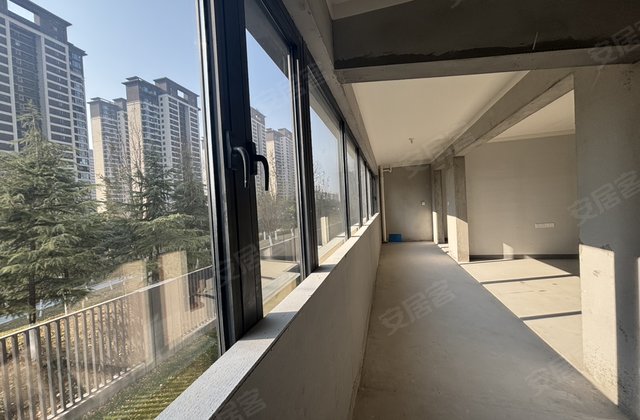 龙湖水岸4室2厅177㎡122万二手房图片