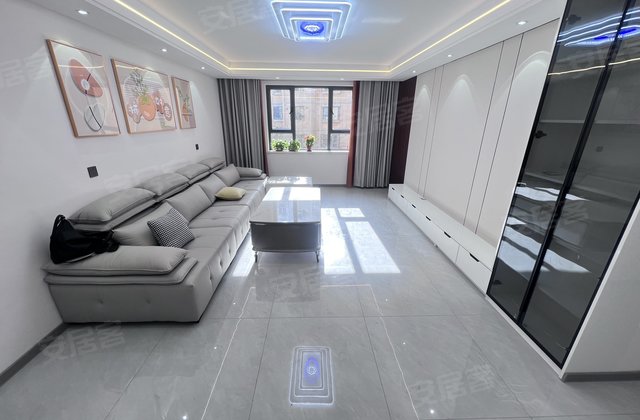 昆仑小区4室1厅112㎡53万二手房图片