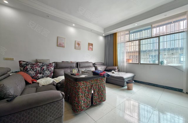 德宏小区3室2厅111㎡28.8万二手房图片