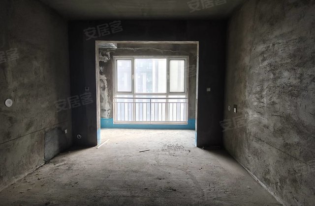 元泰中华园2期C区3室2厅104㎡55万二手房图片