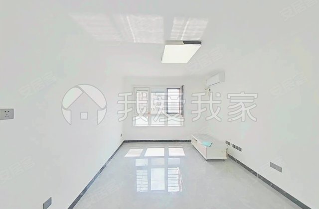 新上新开河诚悦嘉园院内，南北通透精装修视野开阔