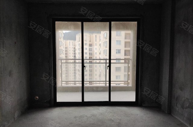 西豪庭3室2厅125㎡156万二手房图片