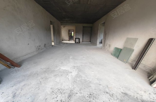 华岭花园4室2厅163㎡86万二手房图片