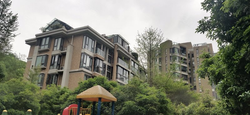 贺田尚城(公寓住宅)