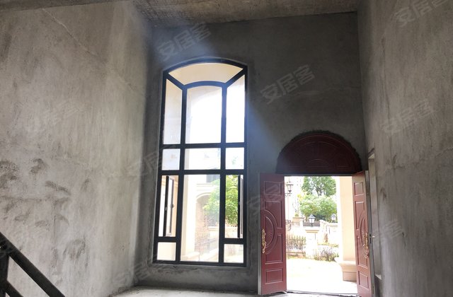 恒大御龙天峰(别墅)5室2厅206㎡849万二手房图片